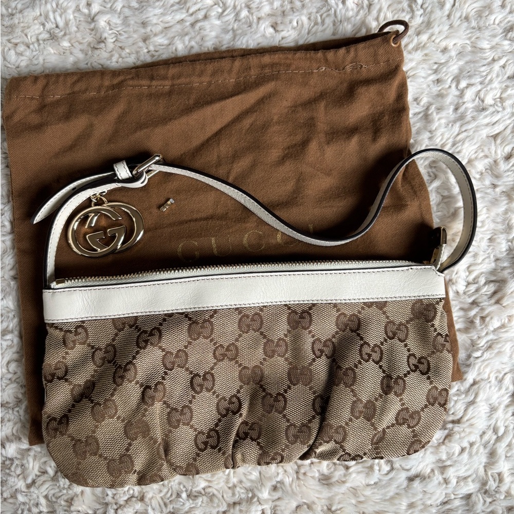 Gucci Monogram Shoulder Bag - BROKEN PULL TAB